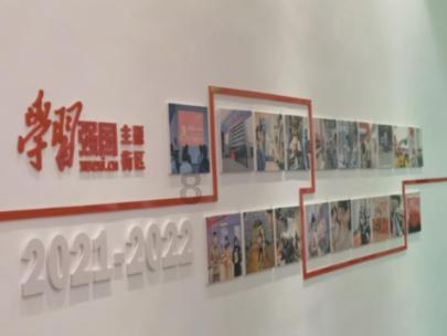 女孩巴厘岛度假