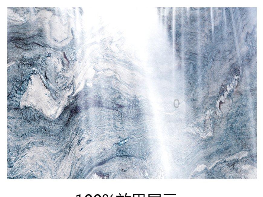 逃离海滩的女孩